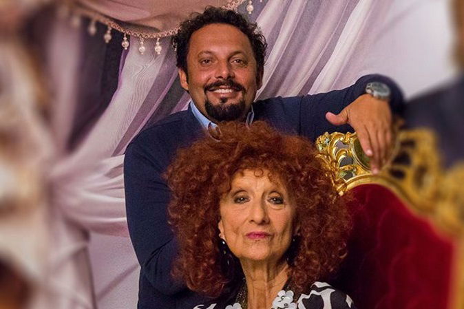 Enrico Brignano contro Anna Mazzamauro: “Sta mentendo, non c’è nessuna violenza, ho le prove in un video” article-post