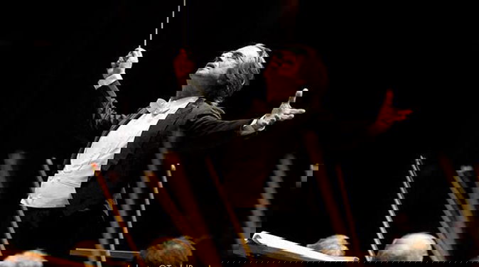 Concerto di Capodanno a Vienna, l’1 gennaio su Rai2, dirige Riccardo Muti: tutte le anticipazioni preview