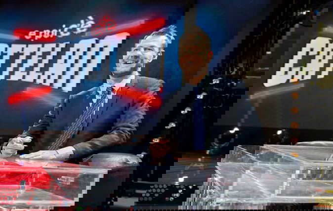 E poi c’è Cattelan, anticipazioni: al via la quinta stagione, ecco tutti gli ospiti del one man show preview