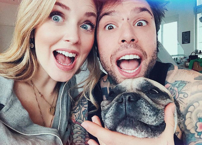 Gossip news, Fedez e Chiara Ferragni lasciano l’Italia: a Los Angeles per la nascita di Leone! – FOTO preview