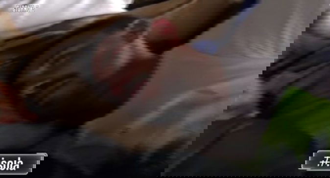 Isola dei Famosi 2018, Francesco Monte in crisi: il pensiero a Cecilia Rodriguez, ecco chi lo consola preview