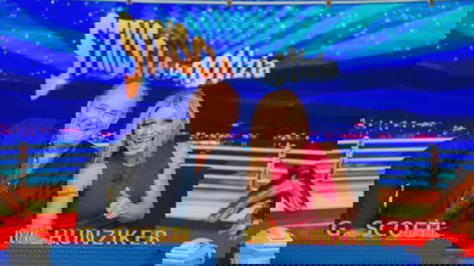 Striscia la Notizia, Gerry Scotti torna dietro il bancone con Michelle Hunziker: ‘Ritorno in famiglia!’ preview