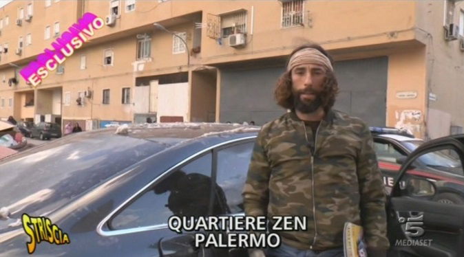 Vittorio Brumotti, Striscia la Notizia: il video integrale dell’aggressione allo Zen di Palermo, nella puntata di stasera preview