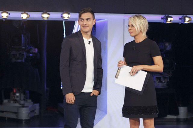 C’è posta per te, anticipazioni 24 marzo: Patrick Dempsey e Paulo Dybala ospiti della decima puntata preview