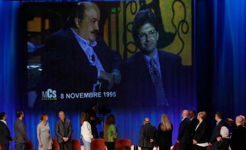 Maurizio Costanzo Show, anticipazioni: omaggio a Fabrizio Frizzi, Mara Venier e Anna Tatangelo tra gli ospiti preview