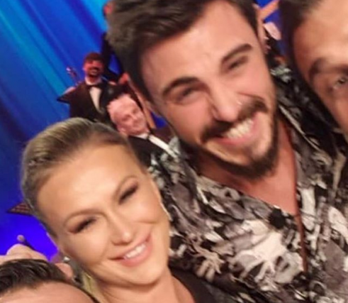 Eva Henger e Francesco Monte, selfie insieme: Mara Venier e Karina Cascella perdono le staffe: “Falsi!”, e Caroletti… article-post