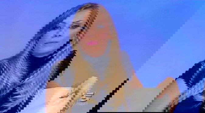 Uomini e Donne, Karina Cascella torna? L’appello a Queen Mary: “Anche se ero stronz* vi piacevo!” preview