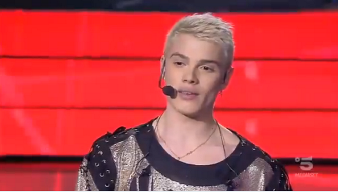 Amici 17, serale terza puntata: Heather Parisi ed Ermal Meta contro Biondo, Irama salva Einar, nessun eliminato article-post