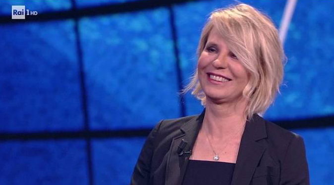 Maria De Filippi a Che tempo che fa: frecciatina a Barbara d’Urso e il rapporto con Costanzo, “Dice le bugie!” preview