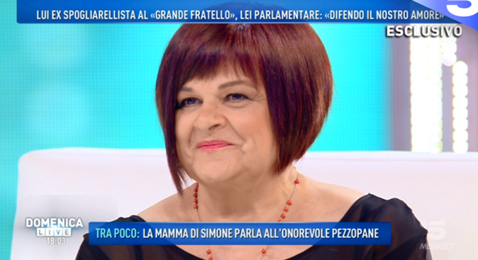 Domenica Live, Stefania Pezzopane difende il compagno Simone Coccia: “Condivido il suo sogno!” preview