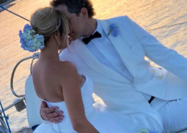 Claudio Santamaria e Francesca Barra censurati da Instagram: “Sui social ci sono le vere volgarità…” article-post