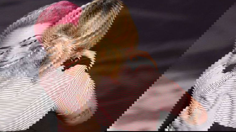 Elodie Di Patrizi parla ancora di Emma Marrone: “Mi terrorizzava l’idea di dipendere da lei!” preview