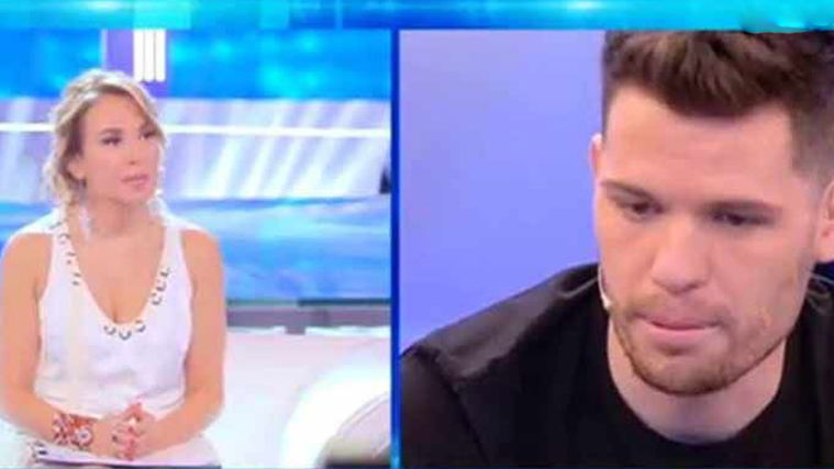 Niccolò Centioni a Domenica Live: ecco cosa fa dopo I Cesaroni, “Faccio il lavapiatti a Londra!” article-post