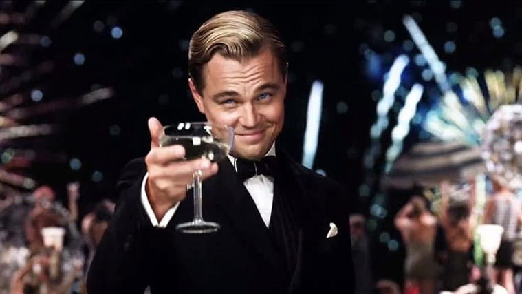 Auguri Capodanno 2019, Buon Anno! Frasi film e serie tv da inviare su Facebook e messaggi WhatsApp preview