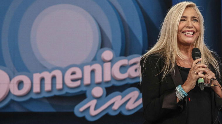 Mara Venier come Barbara d’Urso? “Potrei tornare a fare l’attrice”, e sugli ascolti di Domenica In… preview