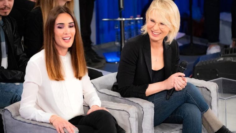 Verissimo Speciale Amici, anticipazioni: Maria De Filippi in studio con i semifinalisti preview