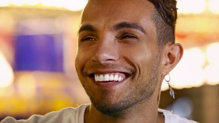 Marco Carta, dal coming out “obbligato” alla sfiga “sei come Mia Martini”: la replica perfetta del cantante article-post