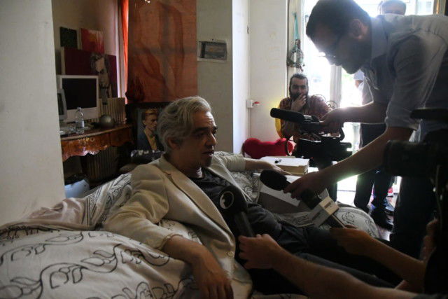 Morgan si sente male, sfratto rinviato: solidarietà di Simona Ventura e Jessica Mazzoli preview