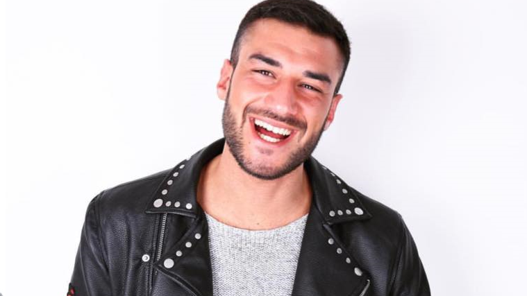 Lorenzo Riccardi al Grande Fratello Vip? L’indiscrezione e la “mezza” conferma article-post