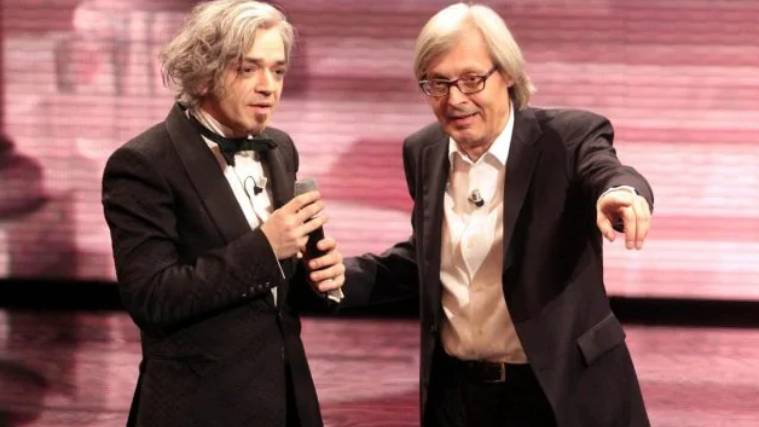 Vittorio Sgarbi trova casa a Morgan dopo lo sfratto
