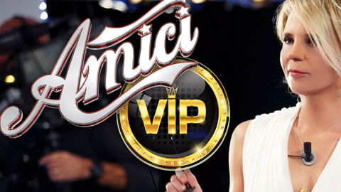Amici Vip: prima puntata con Maria De Filippi? Laura Torrisi e Pamela Camassa possibili concorrenti preview
