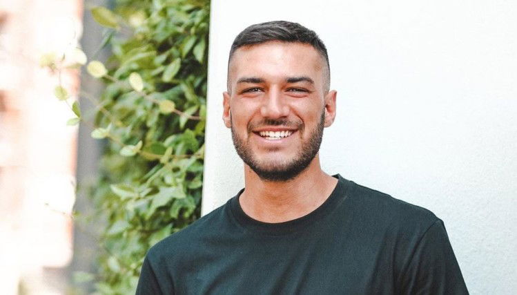 Lorenzo Riccardi in lutto, è morta la nonna: il messaggio dell’ex di Uomini e Donne preview