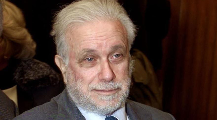 Luciano De Crescenzo è morto