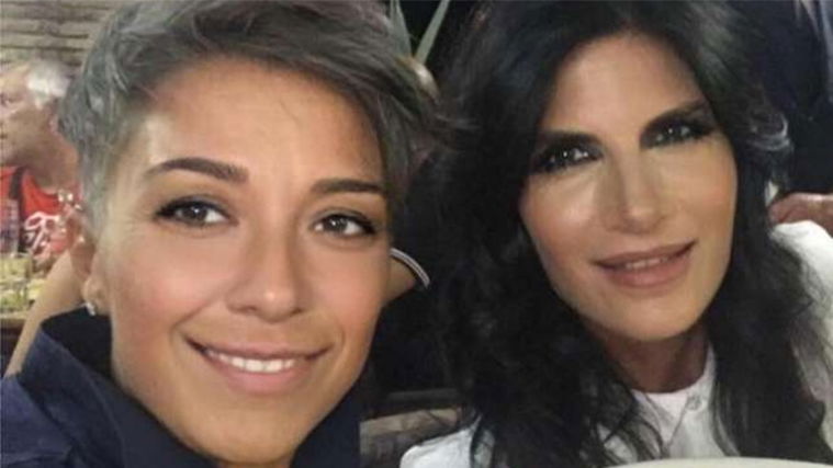 Pamela Prati, guerra con l’ex avvocato: e la Perricciolo denuncia 36 persone (anche Eliana Michelazzo?) preview