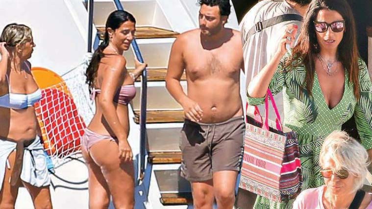 Maria De Filippi e Raffaella Mennoia, vacanza insieme dopo le polemiche di Uomini e Donne preview