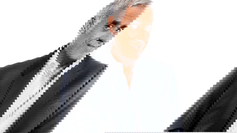 Teo Teocoli sta male, spettacoli annullati: “C’è stato un intoppo, succede…” article-post