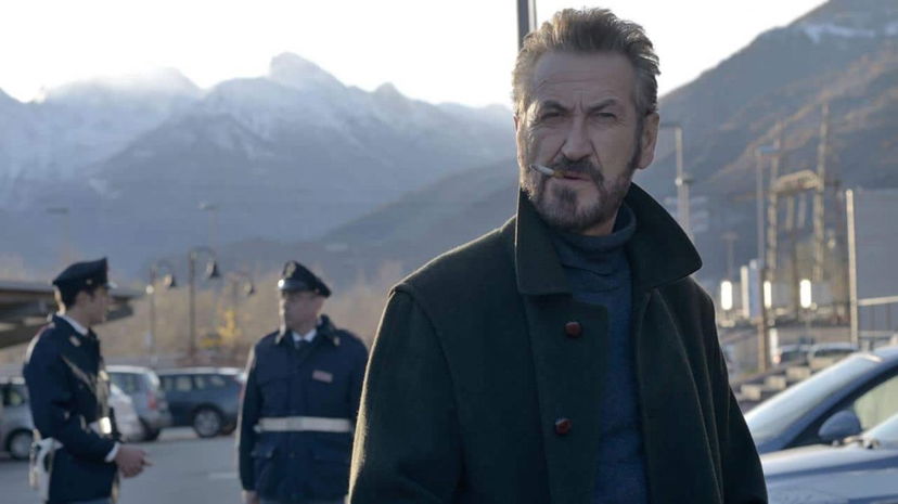 Rocco Schiavone 4: ci sarà la nuova stagione? Ecco gli indizi a suo favore preview