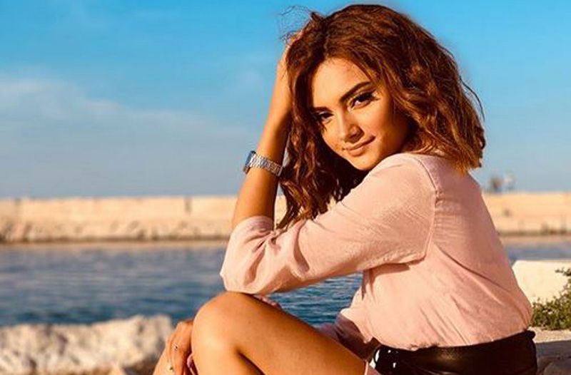 Mariana Aresta de Il Collegio 4 denuncia omofobia in famiglia – VIDEO preview