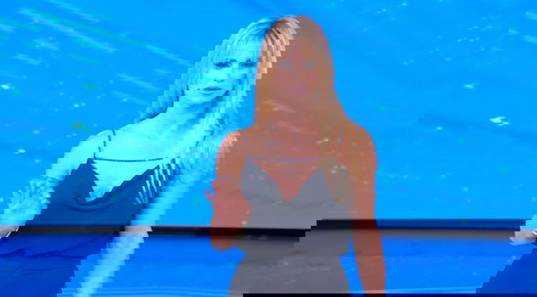 Amici Celebrities quarta puntata: ripescaggio ed eliminato, Filippo Bisciglia in lacrime preview