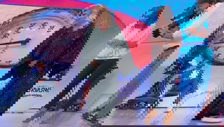 Tina Cipollari a dieta, ecco quanti chili ha già perso: “Non cedo!” preview