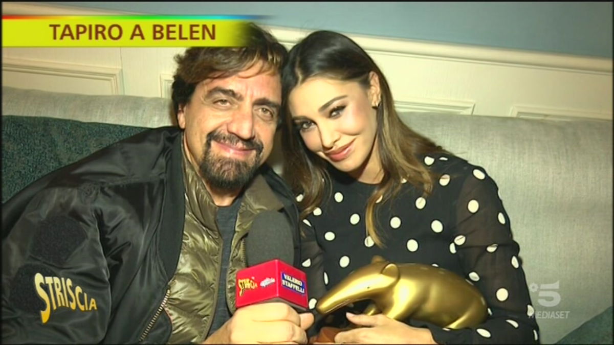 Belen Rodriguez, Tapiro: smentisce flirt con Damante e parla di Giulia De Lellis article-post