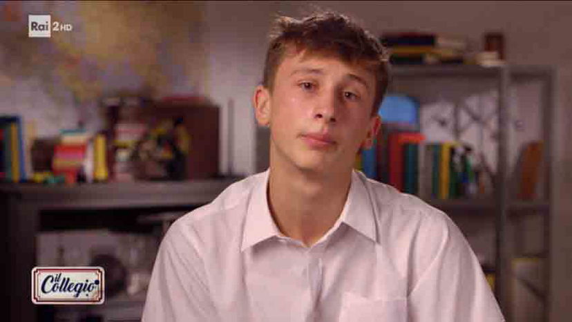 Il Collegio 4, quinta puntata: Claudia espulsa e liti, replica streaming preview