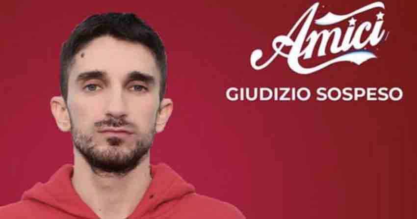 Amici 19, Skioffi: bufera web, testi misogini che inneggiano al femminicidio article-post
