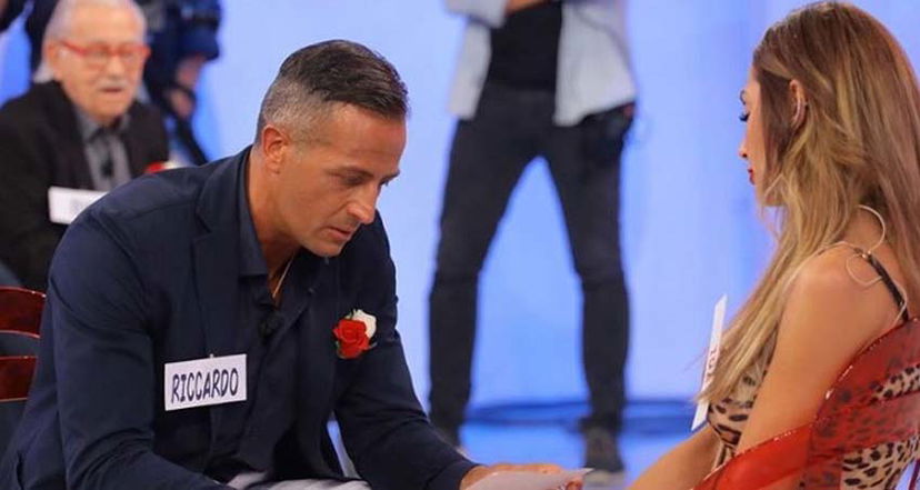 Riccardo Guarnieri e Ida Platano, proposta di matrimonio a Uomini e Donne: lei non risponde preview