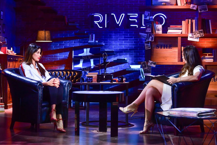 Aida Yespica a Rivelo: errori verso il figlio Aron, amicizia con Claudia Galanti, Lele Mora article-post