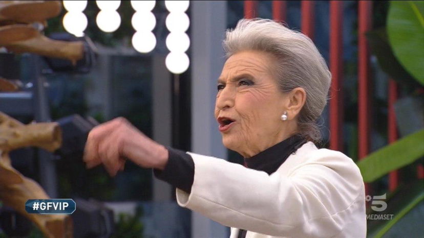 Barbara Alberti rientra al Grande Fratello Vip: “Torno e sono pronta al crimine, tremate!” preview