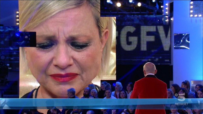 Antonella Elia, mea culpa al GF Vip: “Spargo un uragano”, poi l’incontro con il fidanzato preview