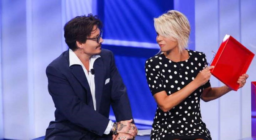 C’è posta per te, anticipazioni prima puntata: Johnny Depp e Luca Argentero ospiti preview