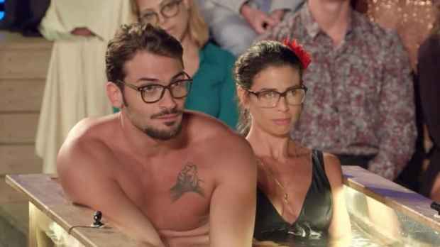 La Pupa e il secchione, Mariano Catanzaro eliminato: Mazzoni sbotta preview