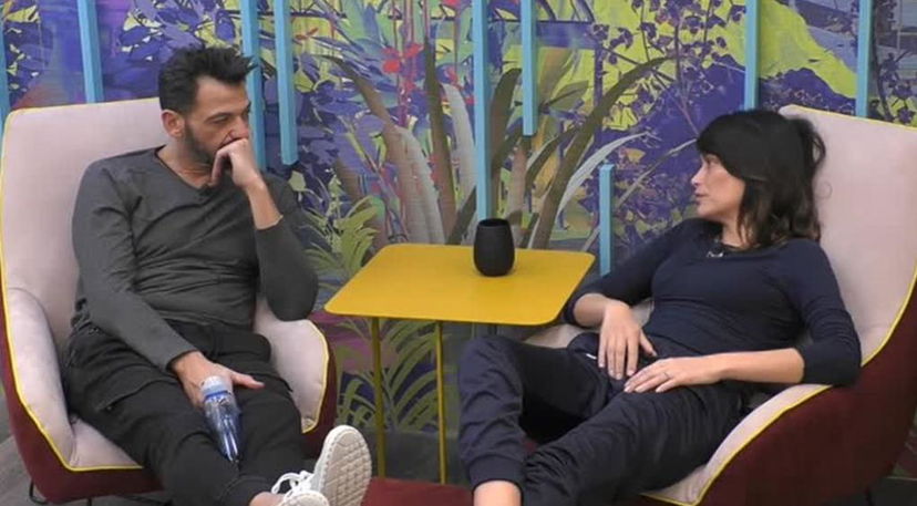 Grande Fratello Vip, Pago: “Serena Enardu? La amo ancora ma voglio pensare a me” preview