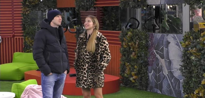 GF Vip, Clizia Incorvaia e Paolo Ciavarro cresce l’intimità: stasera arriva una sorpresa per lui? preview