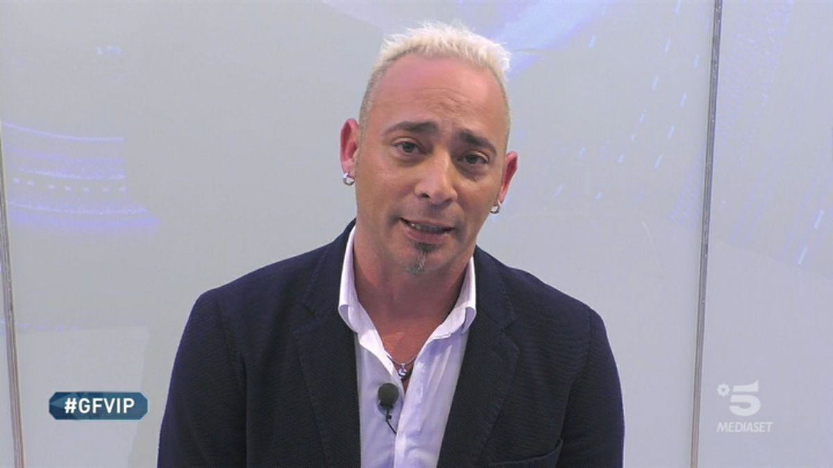 Salvo Veneziano (di nuovo) contro Alfonso Signorini: “Io descritto come un mostro!” article-post