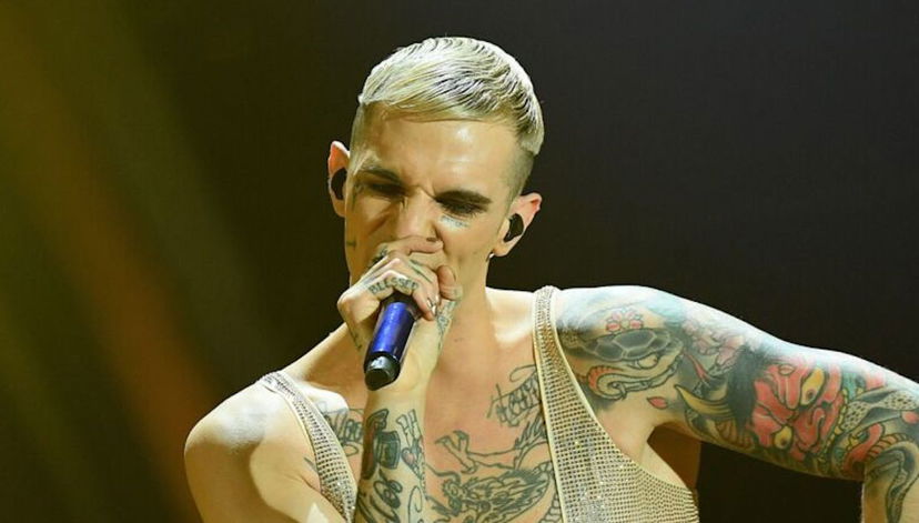 Achille Lauro, adolescenza choc raccontata in un libro: le parole di Carmelo Abbate preview