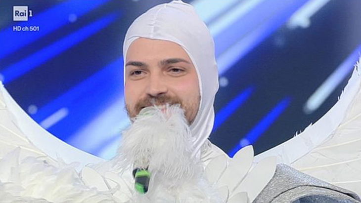 Il Cantante Mascherato, Angelo è Valerio Scanu: “le etichette? Mai piaciute!” – VIDEO preview