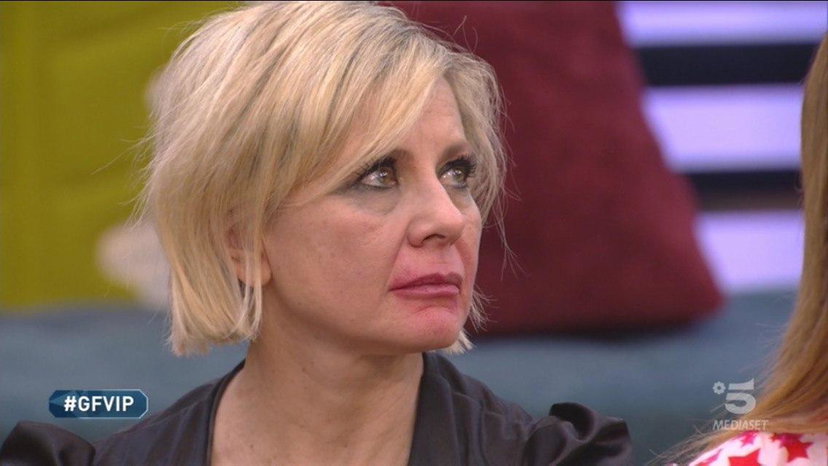 GF Vip, Antonella Elia tradita dal fidanzato? Pietro Delle Piane tra le braccia di un’altra preview