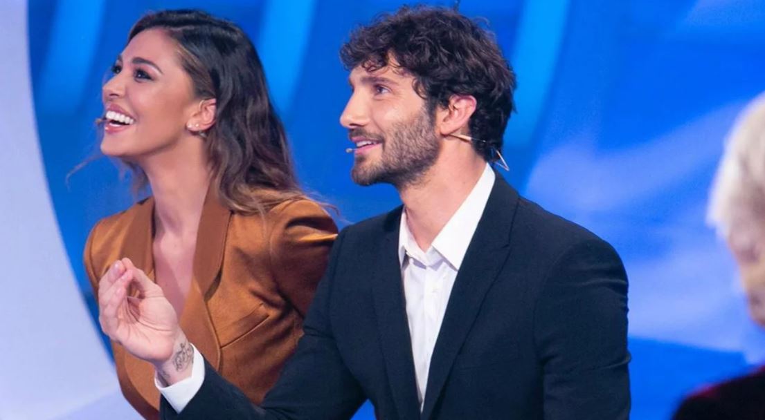 C'è posta per te Pio e Amedeo e Belen Rodriguez con Stefano De Martino C'è posta per te Pio e Amedeo e Belen Rodriguez con Stefano De Martino